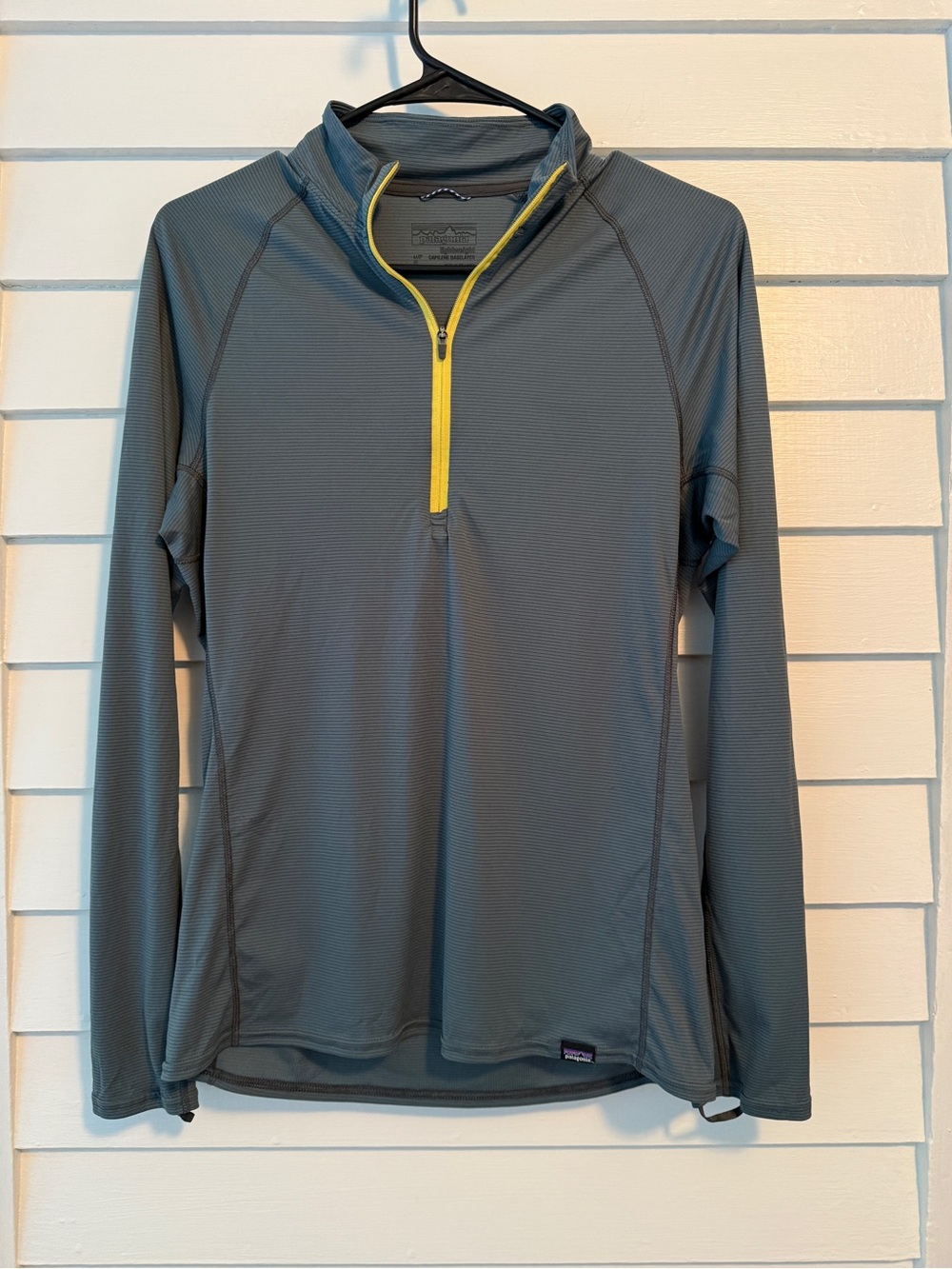 Patagonia | Capilene Lightweight 1/4 Zip Pullover | Women’s Size Small